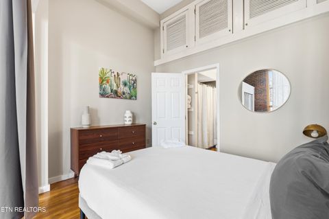 Tiny photo for 118 E Jackson Ave #1, Knoxville, TN 37915 (MLS # 1333302)