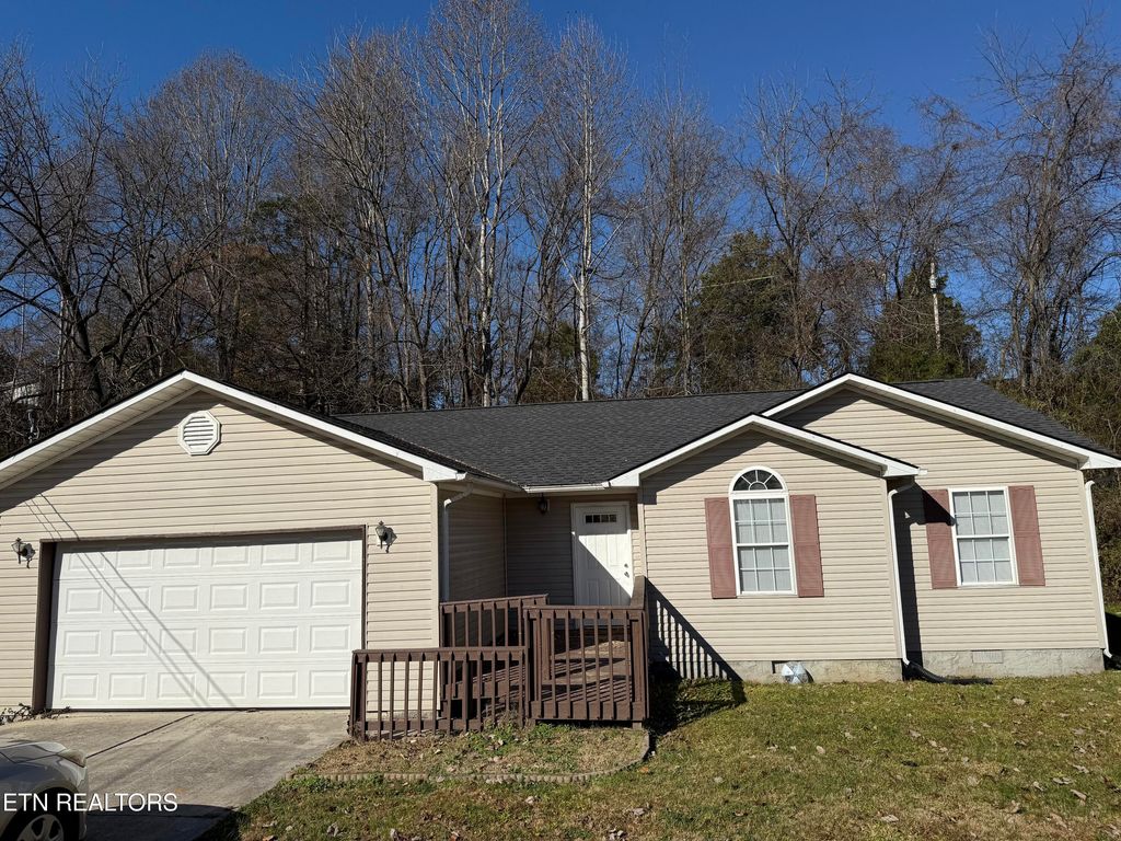 Photo of 158 Bertha Lane, Jacksboro, TN 37757 (MLS # 1322269)