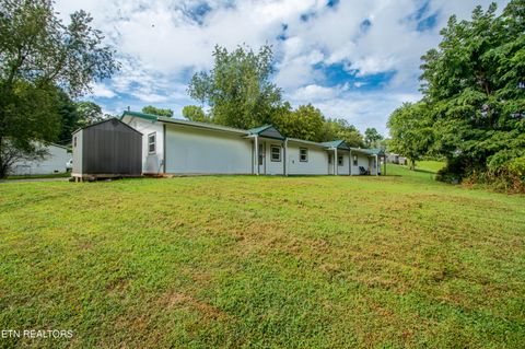 2841 Holiday Hills Rd Kodak TN 37764