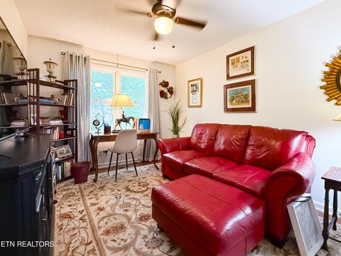 Tiny photo for 10042 Mccormick Place, Knoxville, TN 37923 (MLS # 1343473)