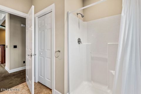 Tiny photo for 202 Shawnee Cove, Loudon, TN 37774 (MLS # 1324609)