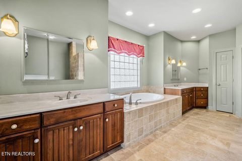 Tiny photo for 202 Shawnee Cove, Loudon, TN 37774 (MLS # 1324609)