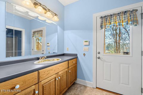 Tiny photo for 202 Shawnee Cove, Loudon, TN 37774 (MLS # 1324609)