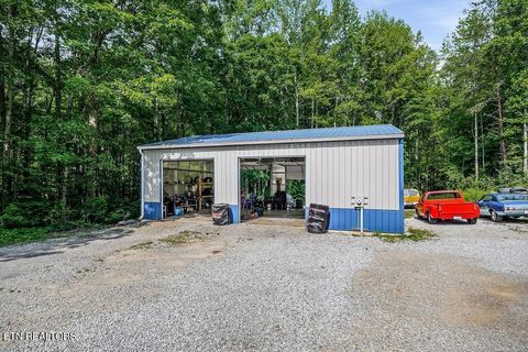 12281 Sr 111 Spencer TN 38585