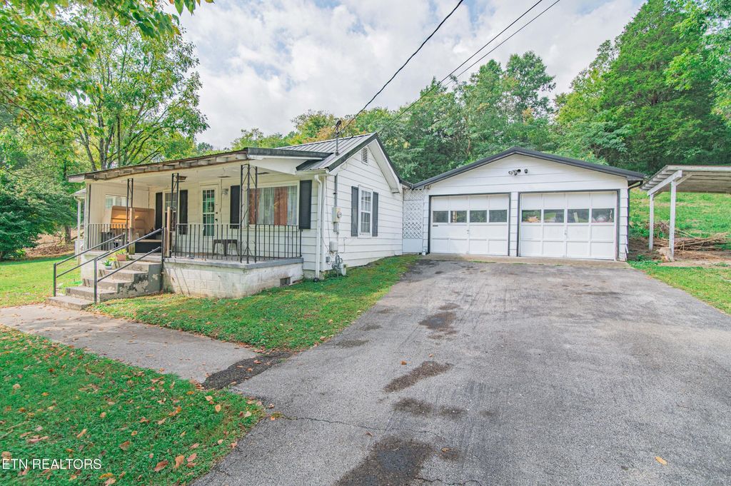 Photo of 2700 Highway 116, Caryville, TN 37714 (MLS # 1313934)