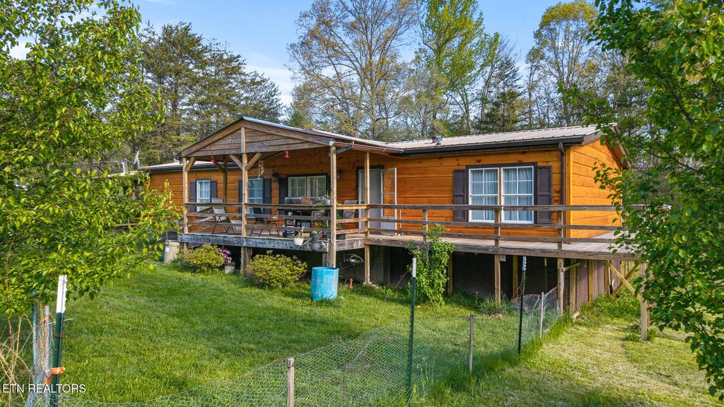 Photo of 105 Massingale Rd, Tellico Plains, TN 37385 (MLS # 1293869)