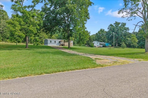 Tiny photo for 143 Greenbriar Rd, Sweetwater, TN 37874 (MLS # 1354988)