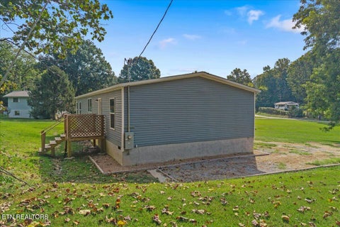 Tiny photo for 143 Greenbriar Rd, Sweetwater, TN 37874 (MLS # 1354988)