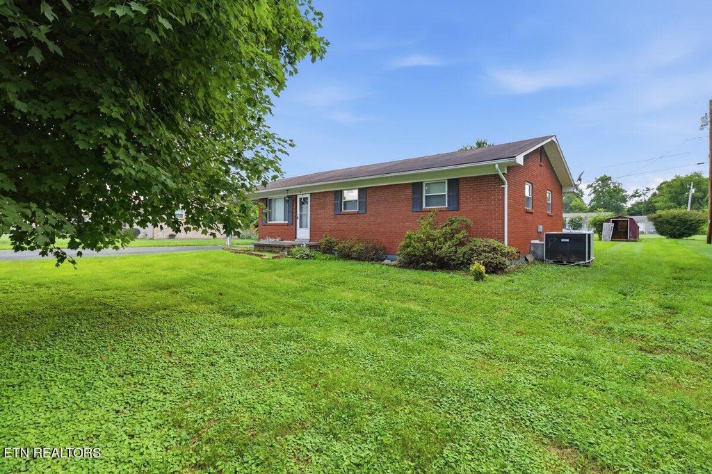 Photo of 141 Rose Lane, Cumberland Gap, TN 37724 (MLS # 1341207)