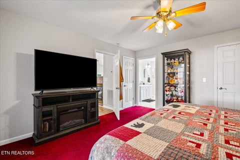 Tiny photo for 1143 Earnhart Ln, LaFollette, TN 37766 (MLS # 1355876)