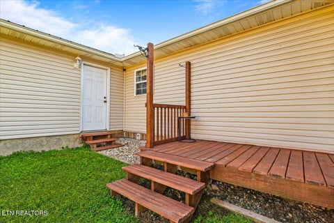 Tiny photo for 1143 Earnhart Ln, LaFollette, TN 37766 (MLS # 1355876)