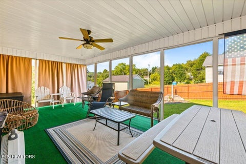 Tiny photo for 1143 Earnhart Ln, LaFollette, TN 37766 (MLS # 1355876)