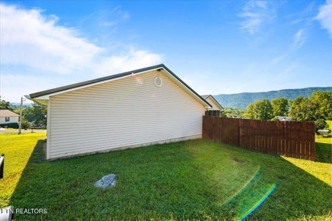 Tiny photo for 1143 Earnhart Ln, LaFollette, TN 37766 (MLS # 1355876)