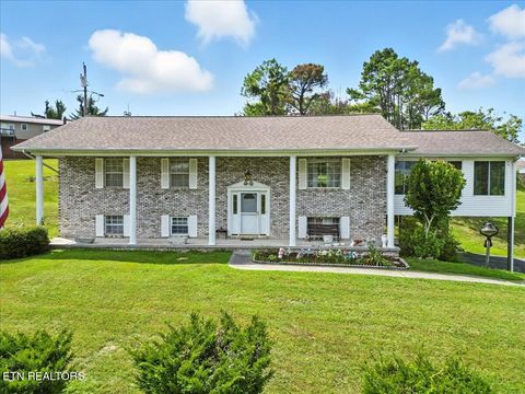 1719 Boone Circle Tazewell TN 37879