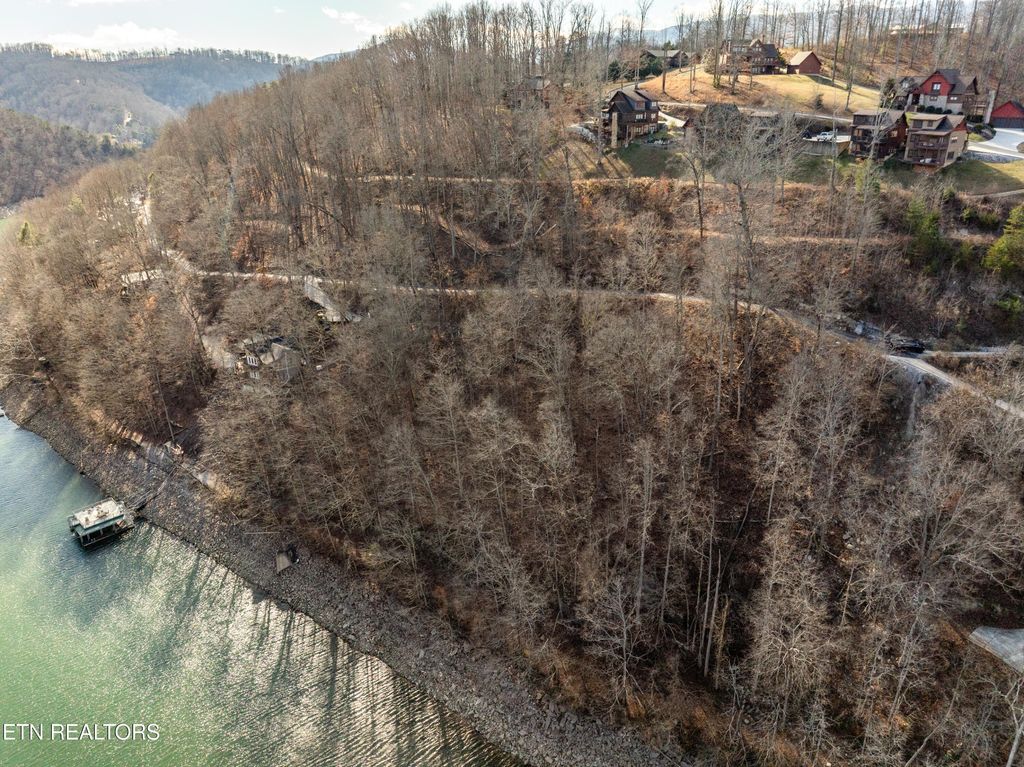 Photo of SW Hiawatha Drive, Knoxville, TN 37757 (MLS # 1324413)