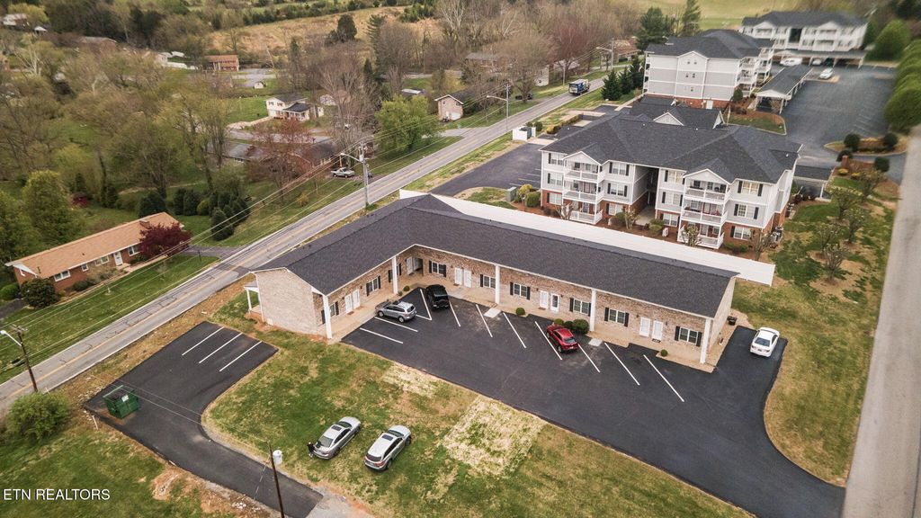 Photo of 730 Sir Echo Drive, Kingsport, TN 37663 (MLS # 1335612)