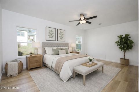 Tiny photo for 4638 Pleasant Ridge Rd, Knoxville, TN 37912 (MLS # 1325576)