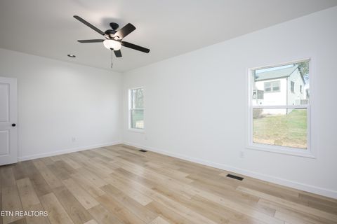 Tiny photo for 4638 Pleasant Ridge Rd, Knoxville, TN 37912 (MLS # 1325576)