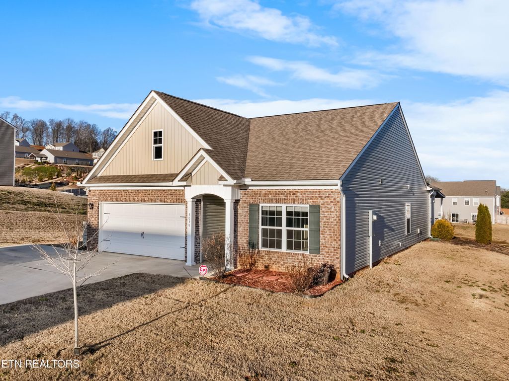 Photo of 3039 Sagegrass Drive, Louisville, TN 37777 (MLS # 1289088)