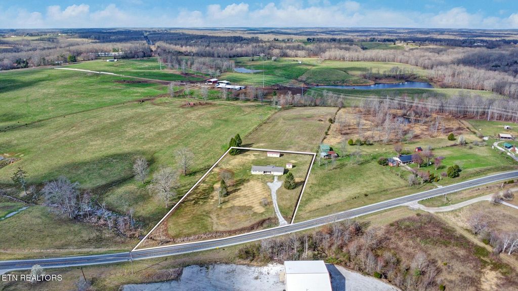 Photo of 11229 Highway 127 N, Crossville, TN 38571 (MLS # 1332372)