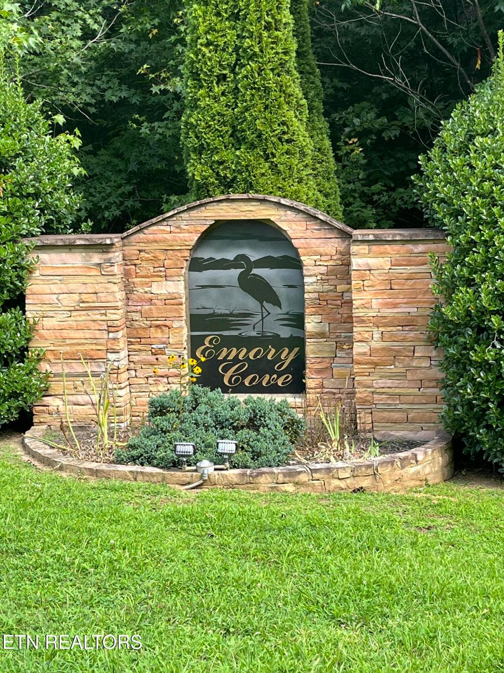 Photo of 123 Emory Cove Drive, Harriman, TN 37748 (MLS # 1299753)