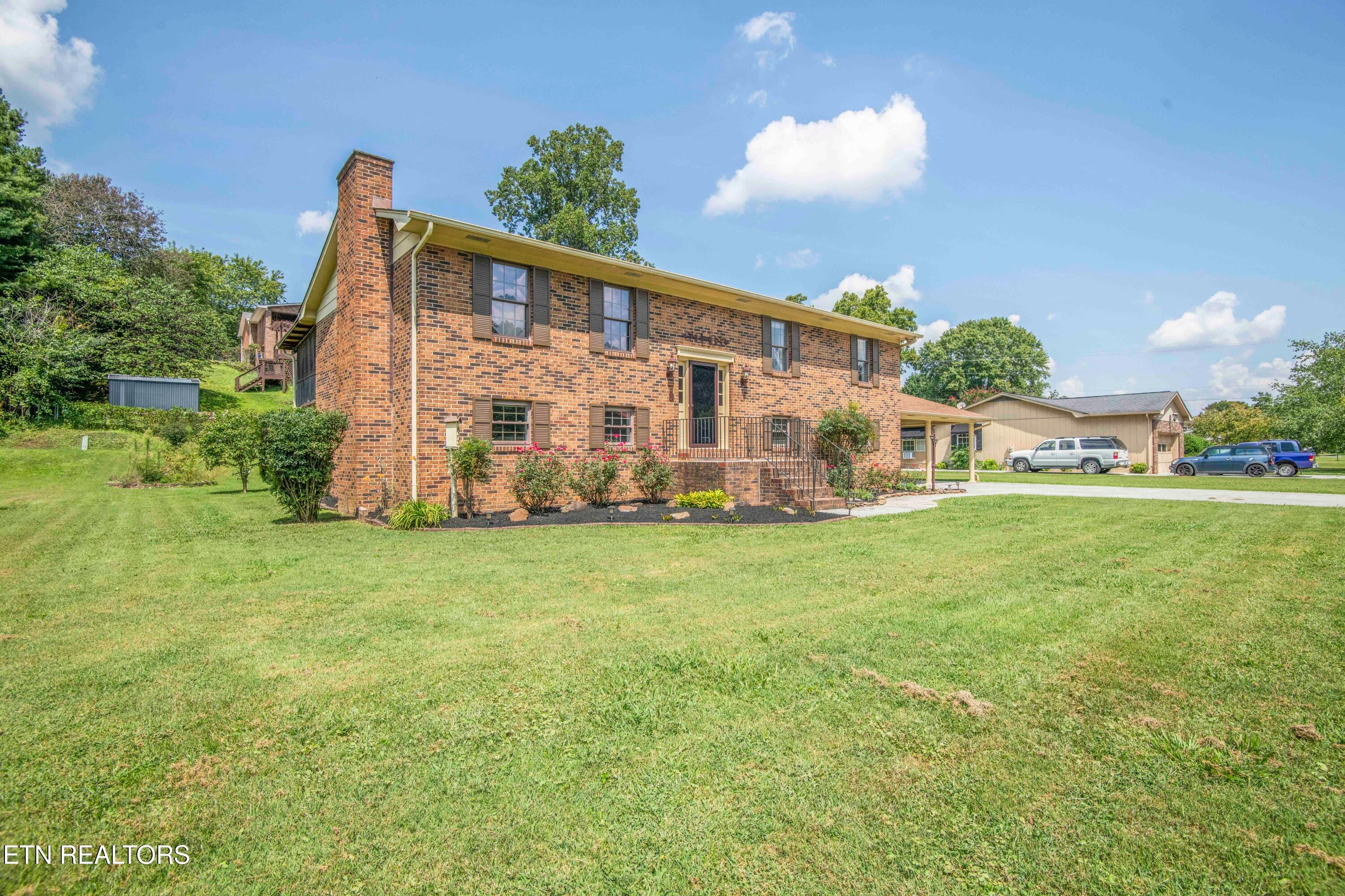 603 Riverbend Rd