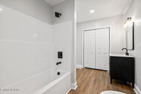 Tiny photo for 818 S Cumberland Ave Ave, LaFollette, TN 37766 (MLS # 1342174)
