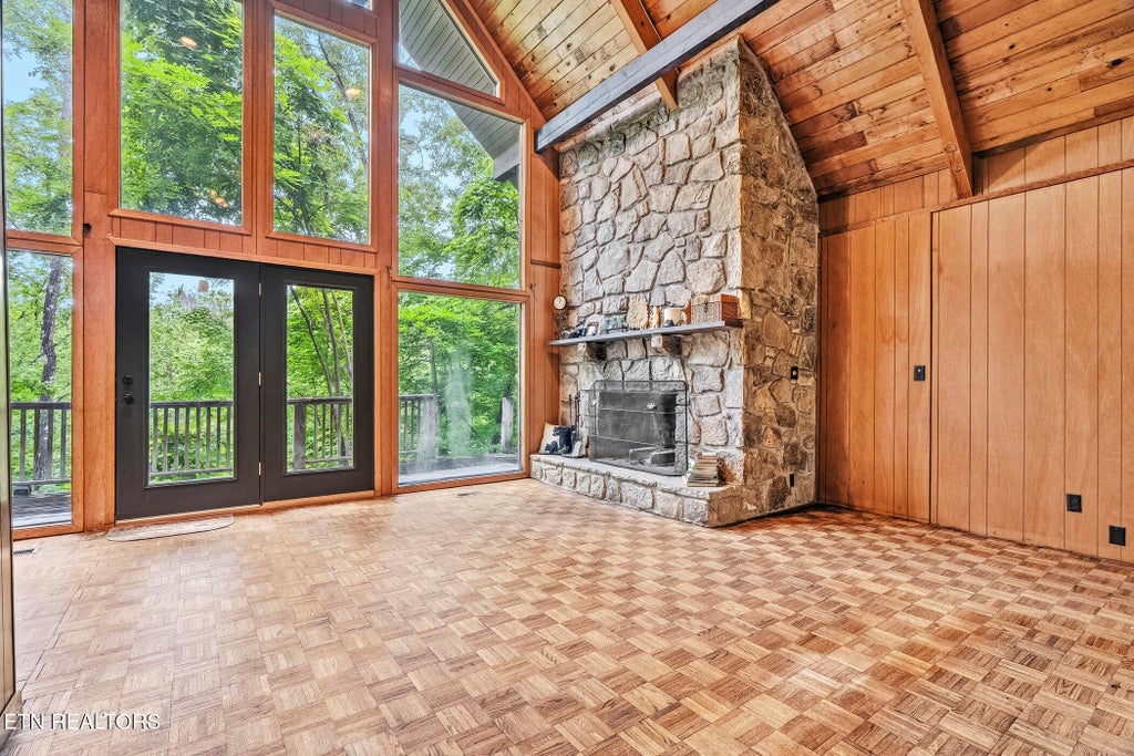 Photo of 1068 Lower Alpine Way, Gatlinburg, TN 37738 (MLS # 1348321)