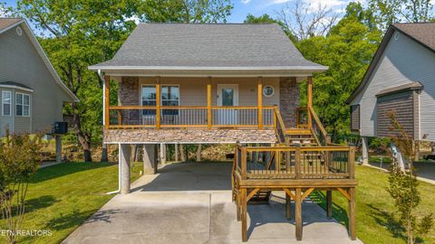 Photo of 566 Tanasi Tr, Pigeon Forge, TN 37863 (MLS # 1338720)