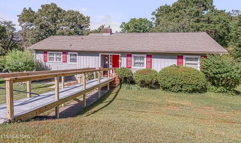 Photo of 107 Nixon Rd, Oak Ridge, TN 37830 (MLS # 1339170)