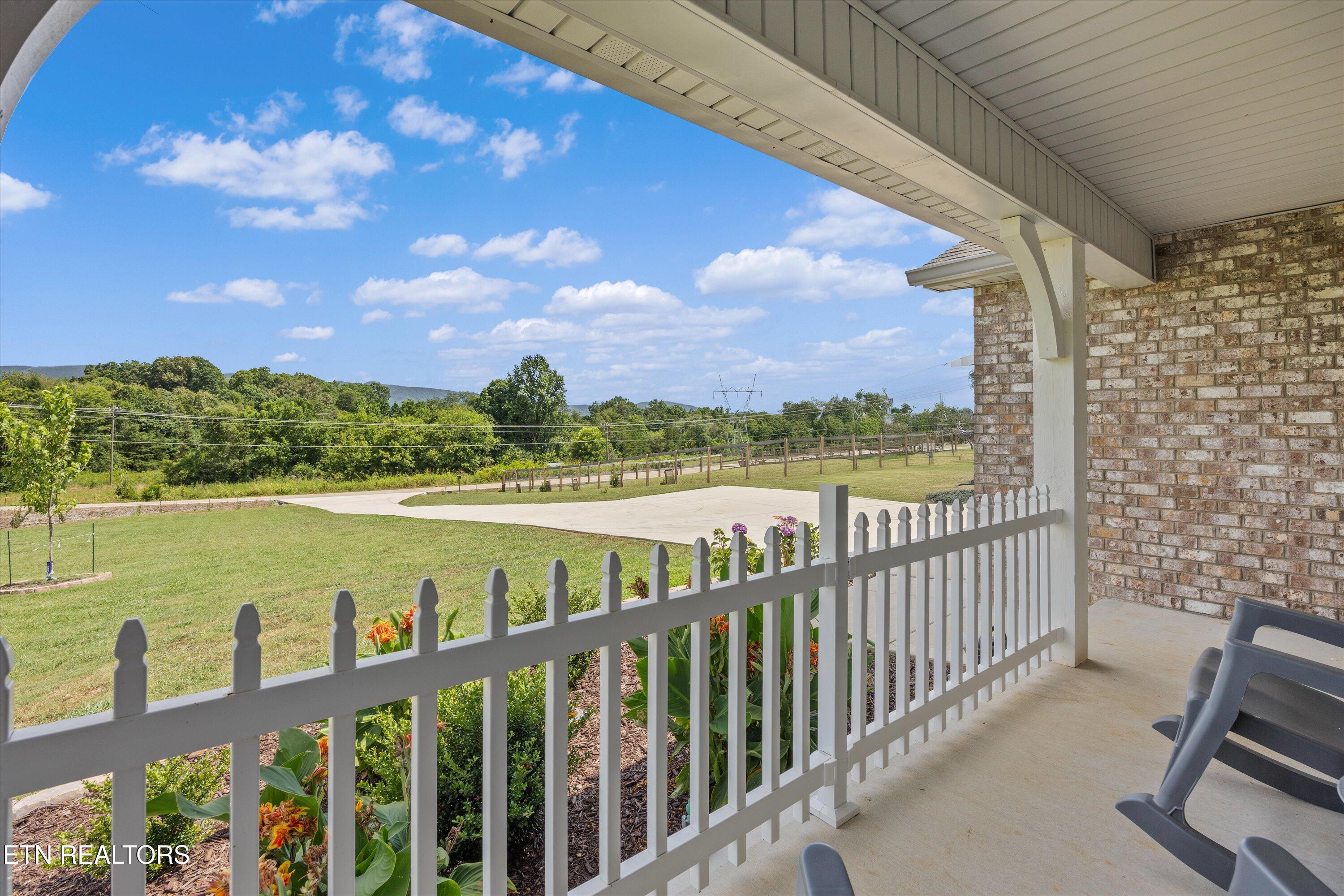 1803 Calderwood Hwy
