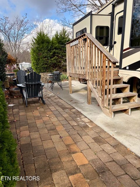 Tiny photo for 4229 East Pkwy, Gatlinburg, TN 37738 (MLS # 1322646)