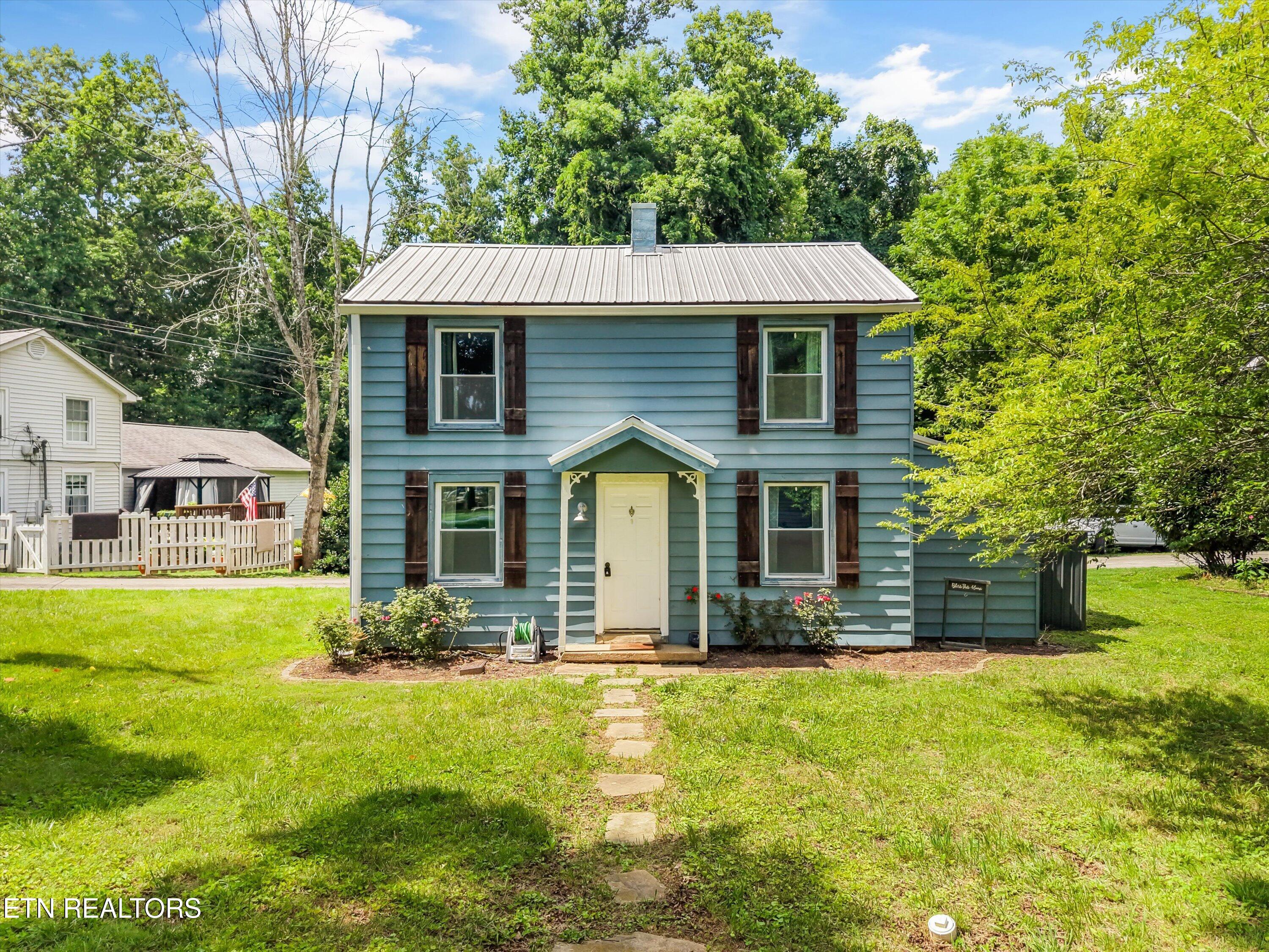 224 Oak Rd