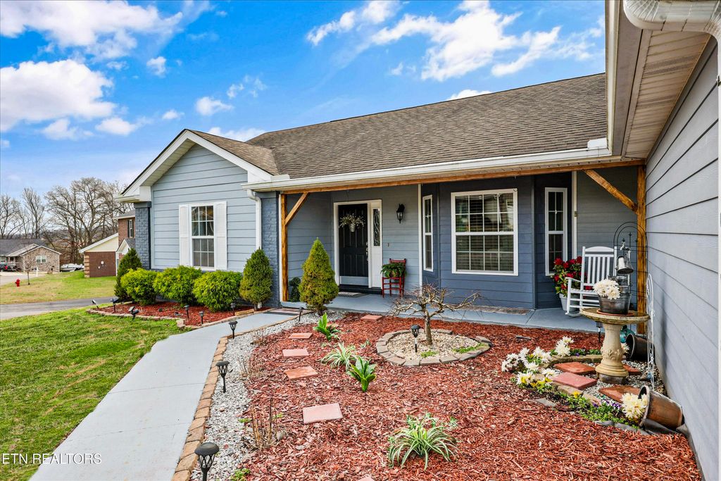 Photo of 1246 Lori Ellen Court Court, Sevierville, TN 37876 (MLS # 1328159)