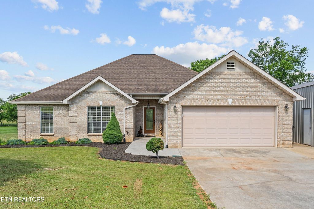 Photo of 5635 J Riley West Drive, Greenback, TN 37742 (MLS # 1302204)