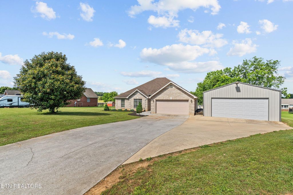 Photo of 5635 J Riley West Drive, Greenback, TN 37742 (MLS # 1302204)