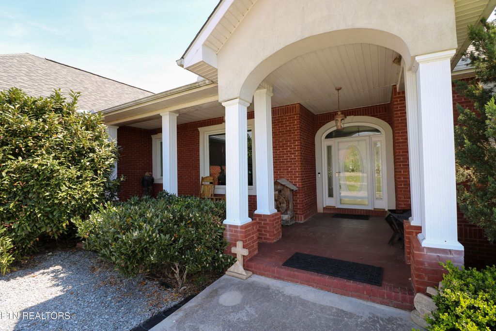 Photo of 123 Double Tee Court, Tazewell, TN 37879 (MLS # 1335256)