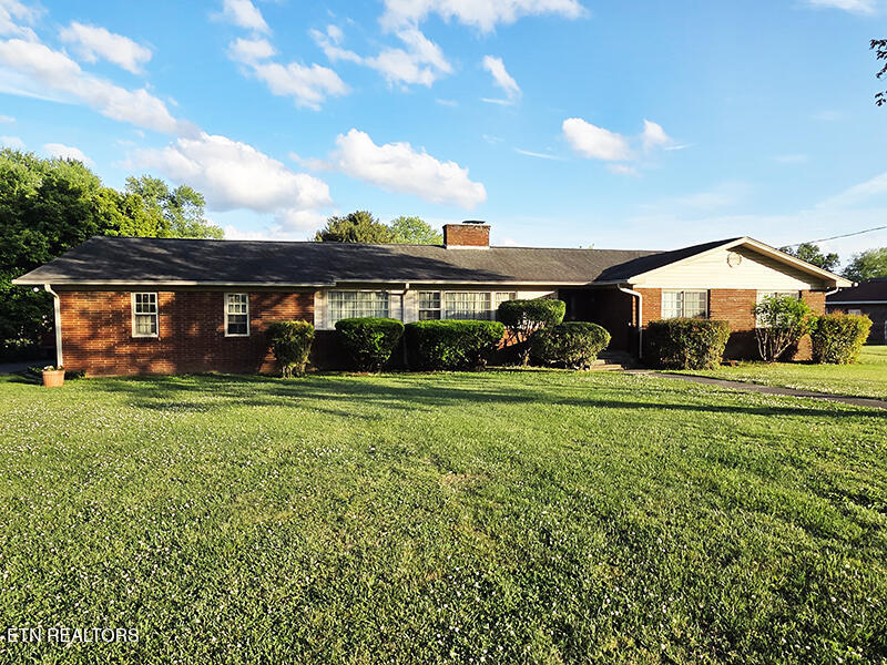 4912 Montmorency Drive