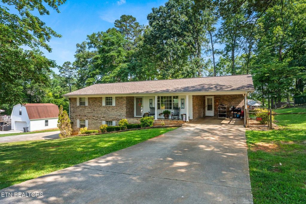 Photo of 3026 Oliver St, White Pine, TN 37890 (MLS # 1306486)