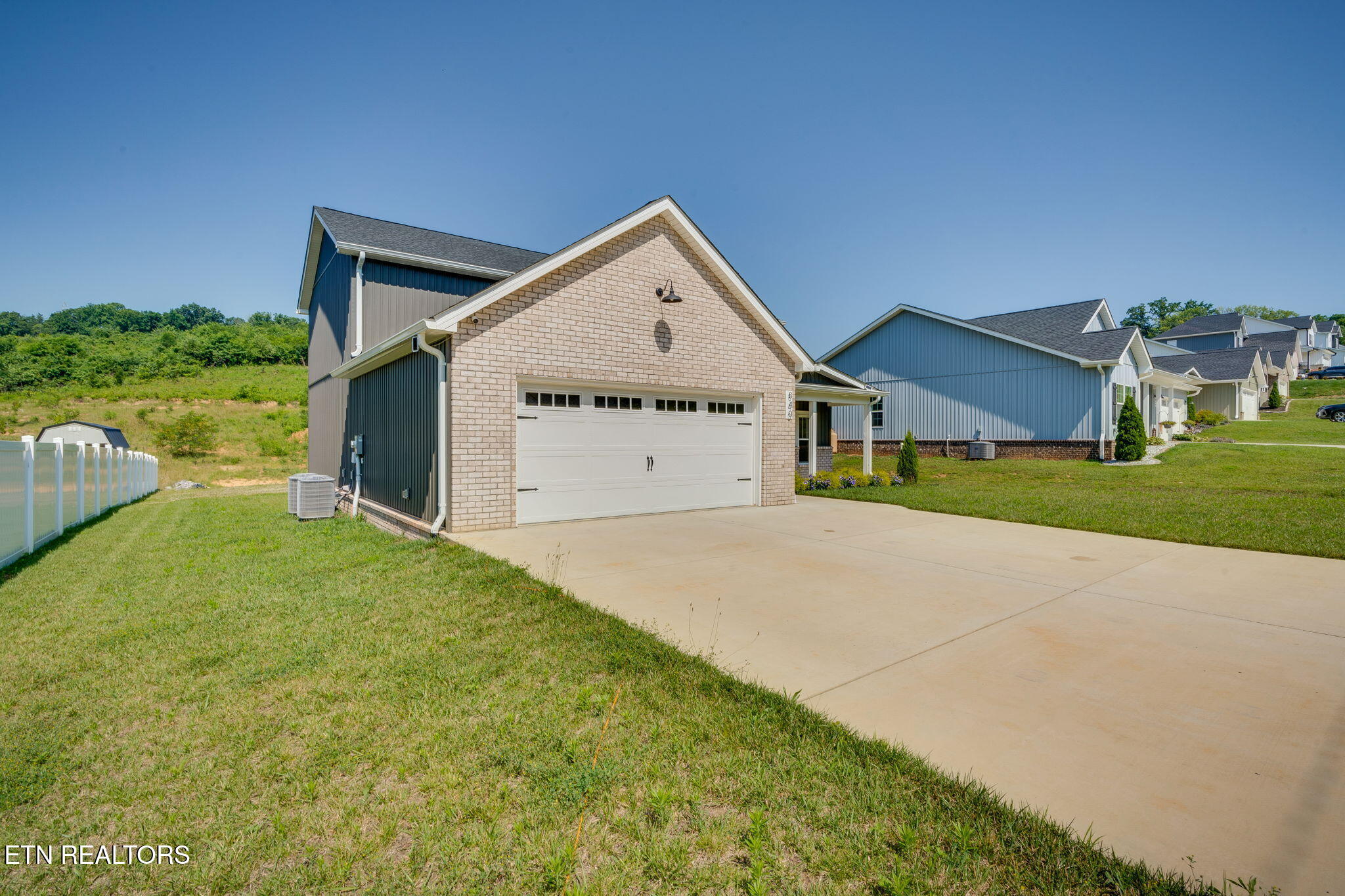 840 Granby Rd