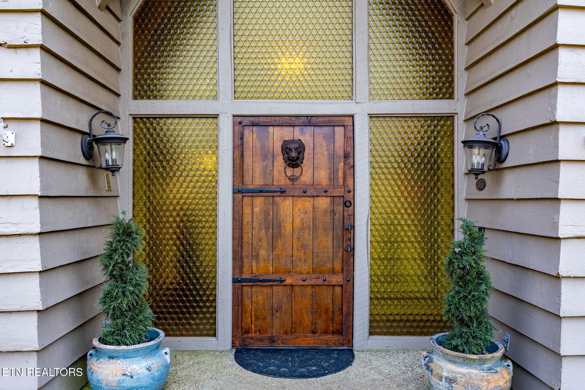 121 Wendover Circle