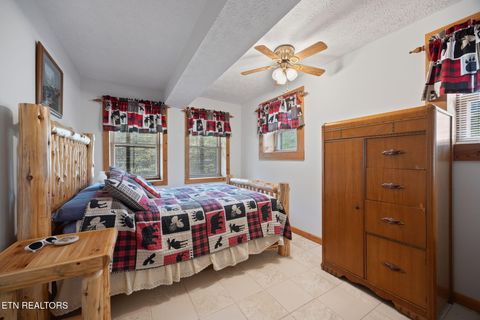 Tiny photo for 258 Marina Lane, LaFollette, TN 37766 (MLS # 1335949)