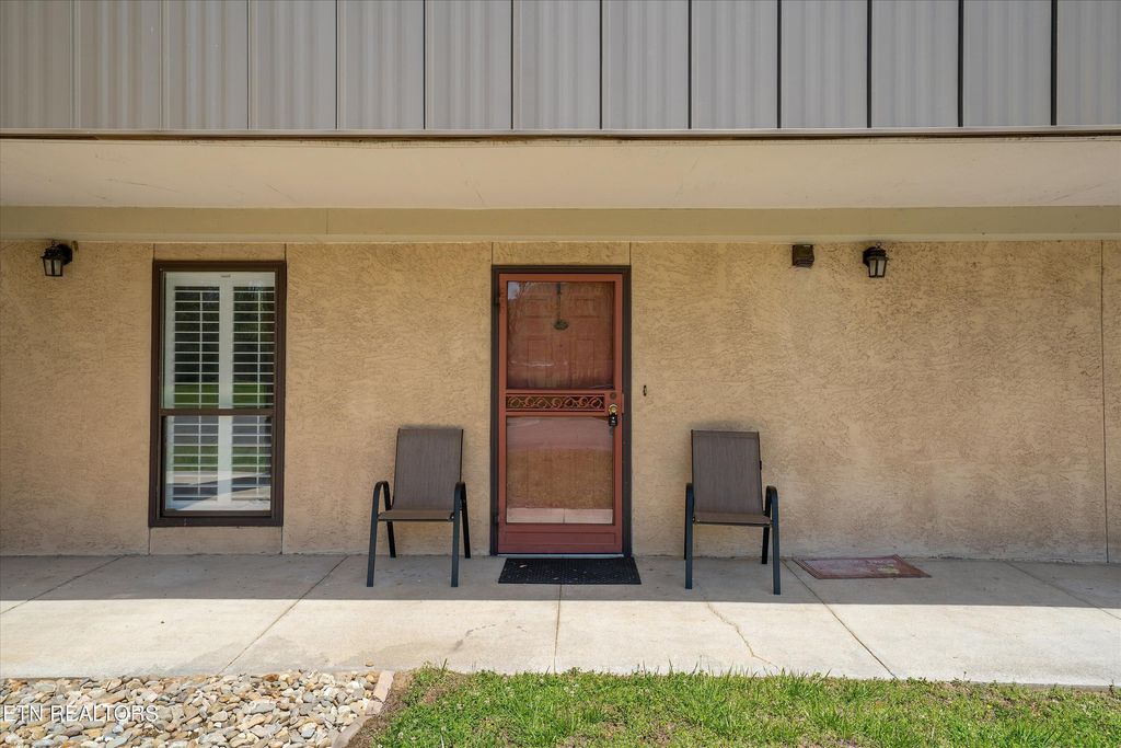 Photo of 8023 W Old Highway 73 #102, Townsend, TN 37882 (MLS # 1297095)