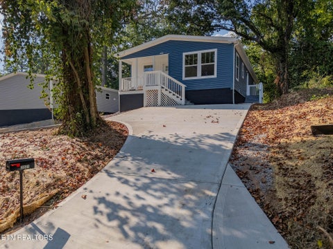 Tiny photo for 3821 Bonnie View Ave, Knoxville, TN 37914 (MLS # 1355868)