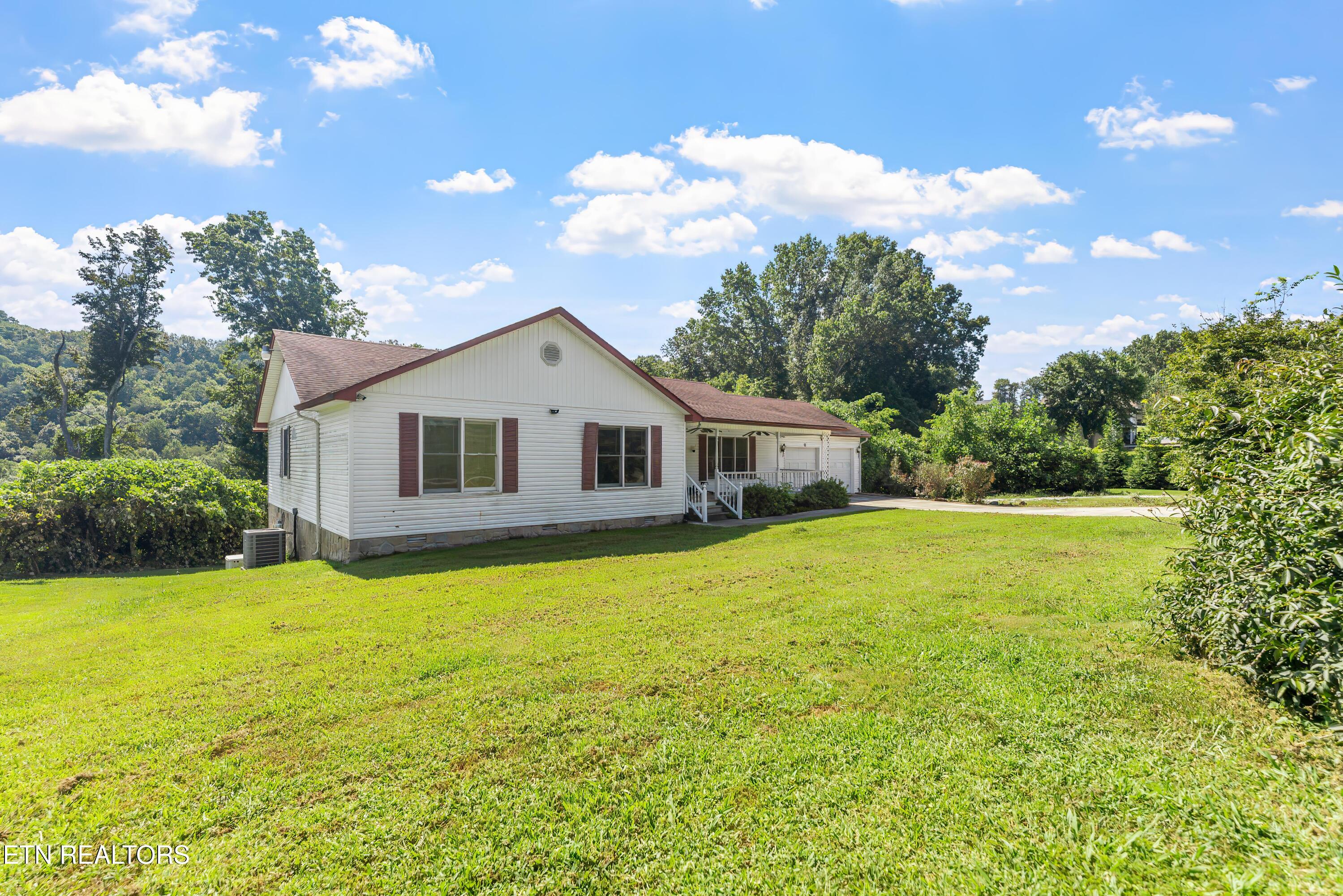 152 Andrews Lane