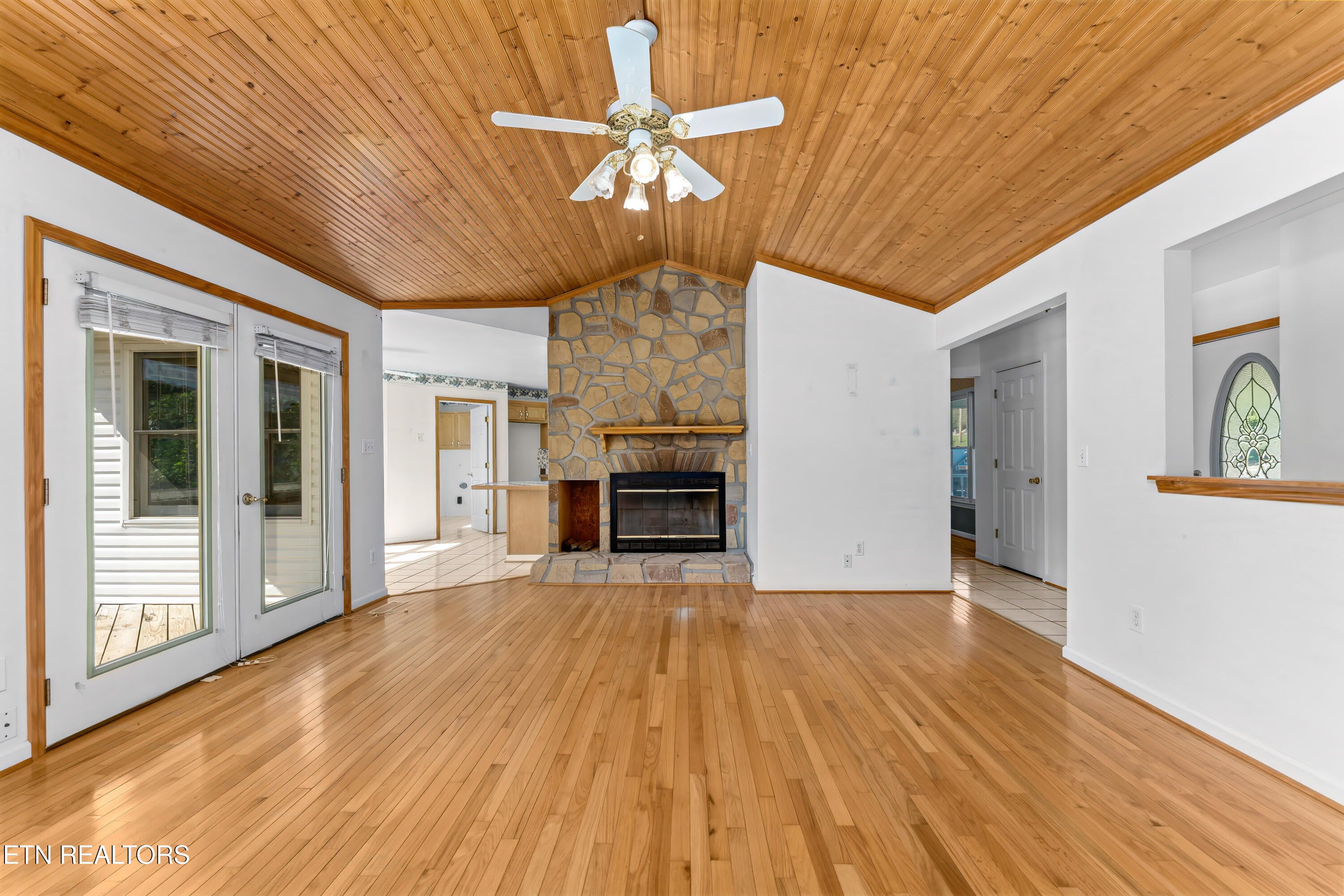 152 Andrews Lane