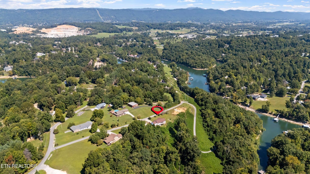 Photo of 152 Andrews Lane, Caryville, TN 37714 (MLS # 1354573)
