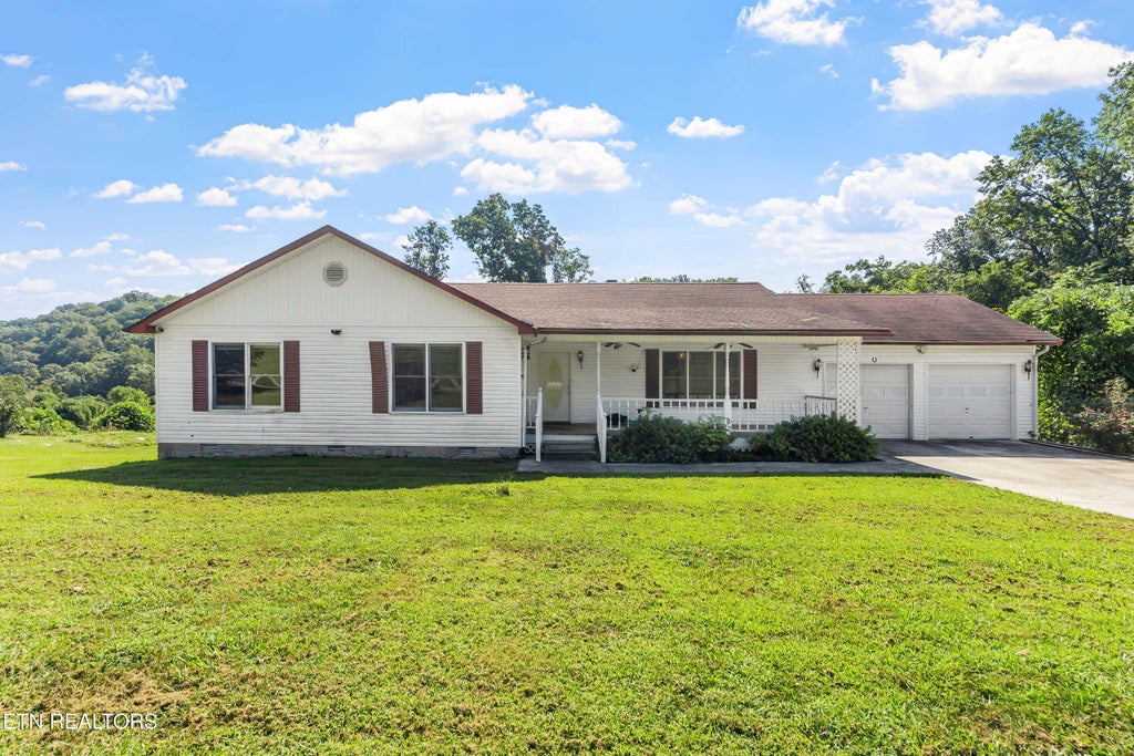 Photo of 152 Andrews Lane, Caryville, TN 37714 (MLS # 1354573)