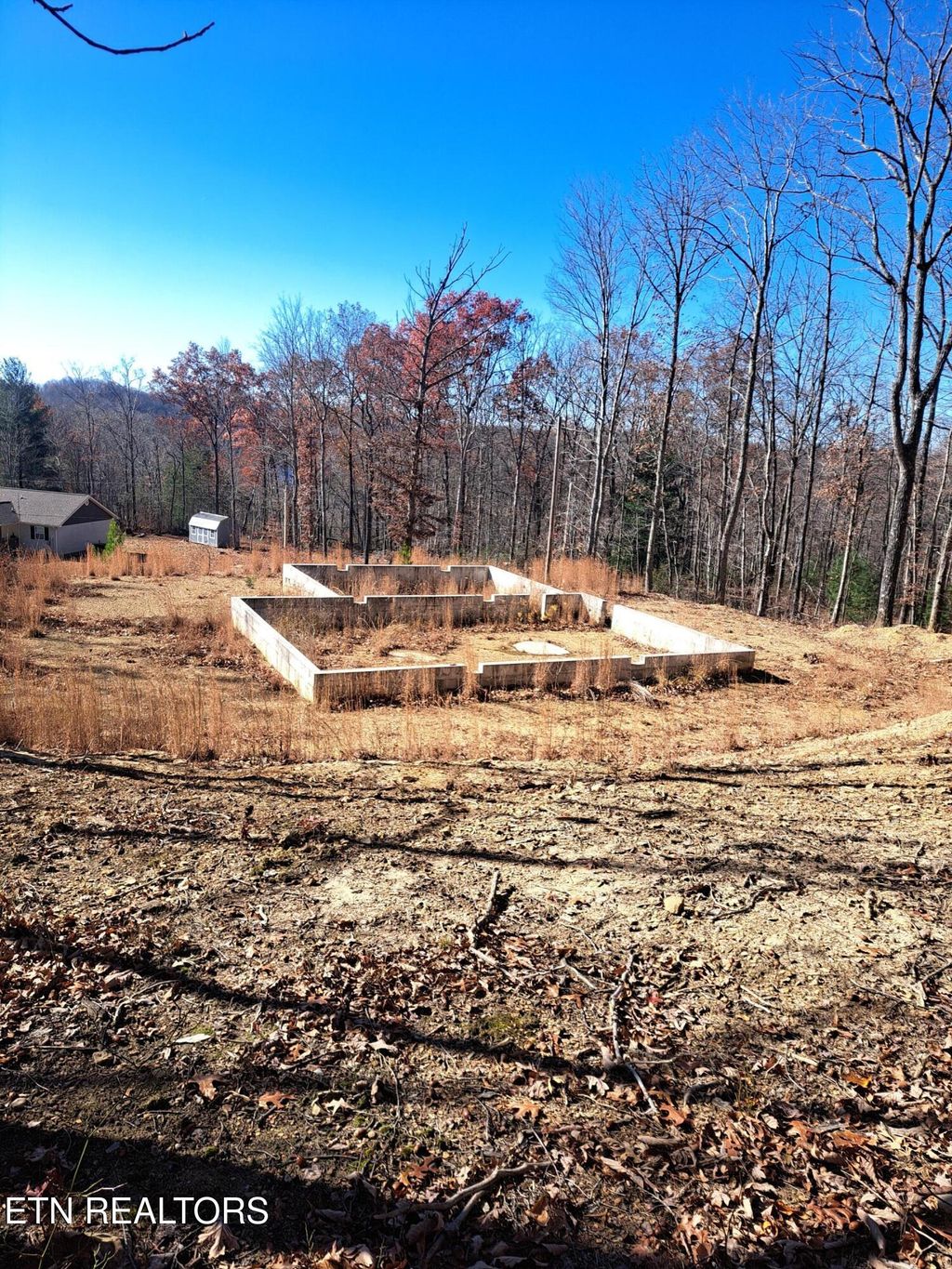 Photo of Evelyn Pvt Drive, Huntsville, TN 37756 (MLS # 1322105)