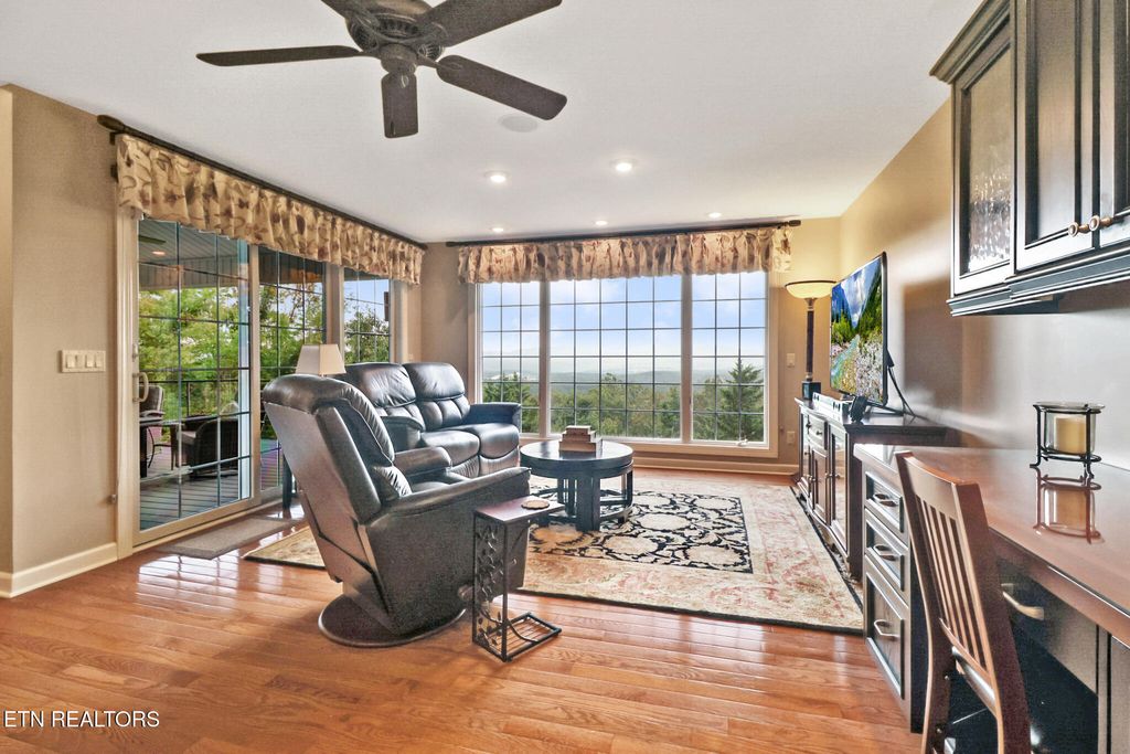 Photo of 112 Northridge Drive, Fairfield Glade, TN 38558 (MLS # 1314236)